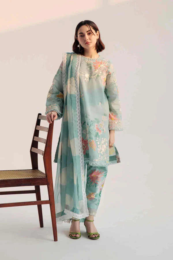 Coco Zara Shahjahan Z235B Wearing By Hania Amir Unstitch Lawn